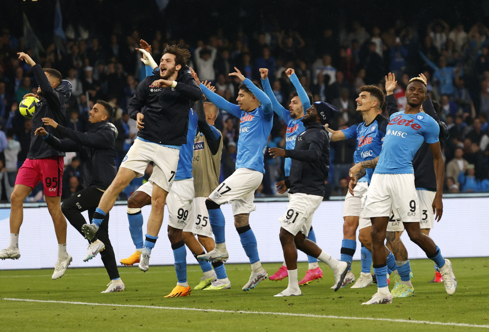 《球球大作战》春节狂撒百亿福利，超大钥匙上线即领