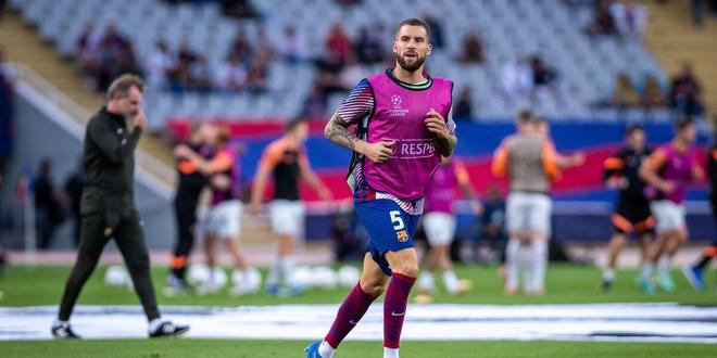 皇马2-3巴萨！维尼进球被换下，谁是丢冠罪魁