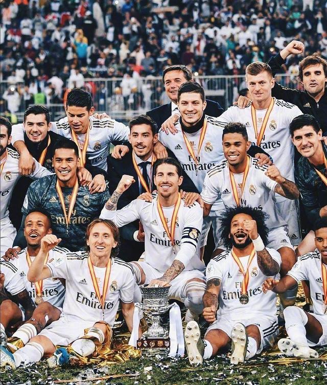 中超-黄政宇破门奥乌苏世界波 浙江队战平山东泰山